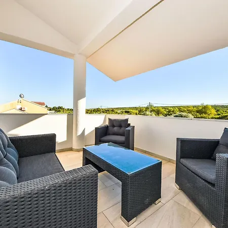 Zubcic-3 By Interhome *