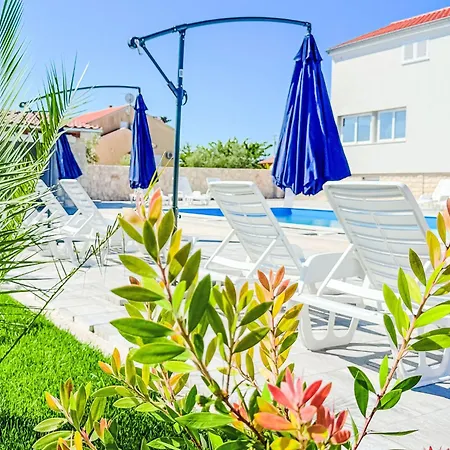 Zubcic-3 By Interhome Apartamento