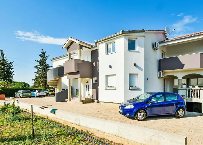 Zubcic-3 By Interhome *