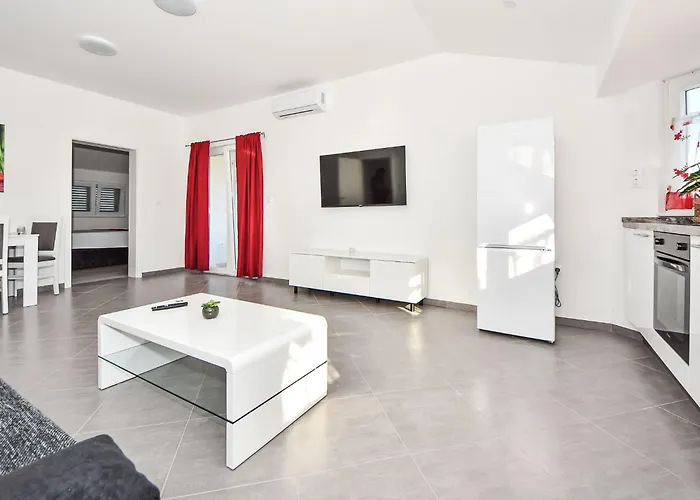 Zubcic-3 By Interhome * Sikovo